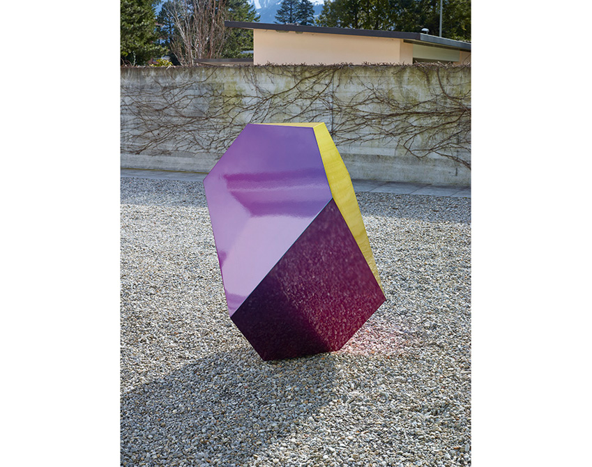 polyhedron-aquarius-pink